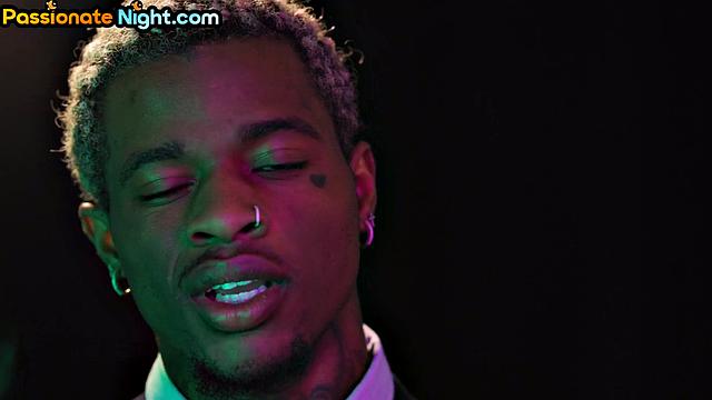 Natural babe pussypounded by BBC