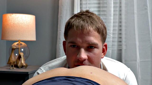 Rimjb stud begs BF to fuck greedy ass till cumshot