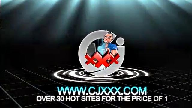 Зрелый гетеро с глубоким минетом и горячей спером