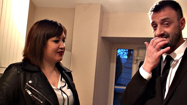 SubSlut Laura Louise: "My Cunt Loves Your Cock!"