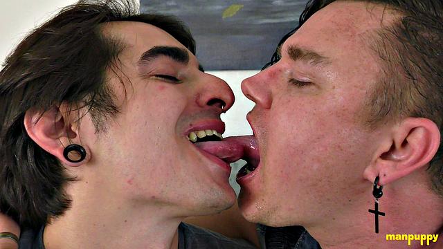 Passionate Gay Kisses Featuring Johnny & Leo - Johnny Mercy & Leo Blue
