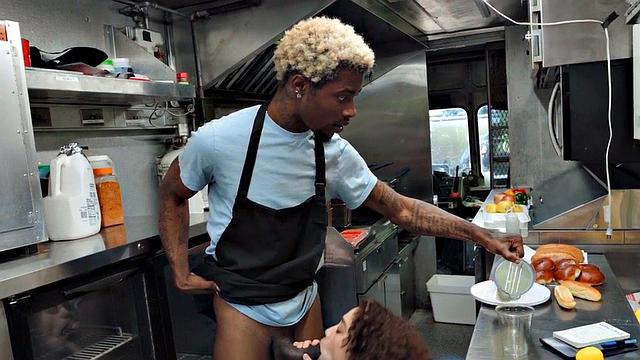 Big booty slut loves sucking black dick beofre hardcore fucking