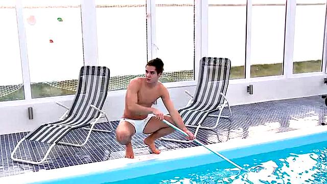 CFNM pegging femdoms peg sub in amateur swimming pool 3some