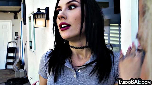 Horny 21yo sluts pounded in 3some