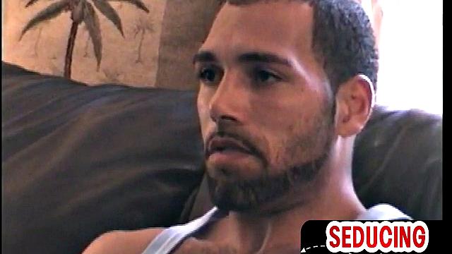 Vintage DILF cocksucked by jock