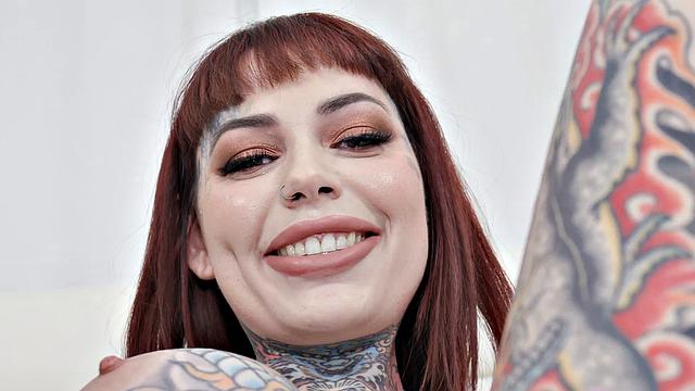 She Has Couple Tattoos