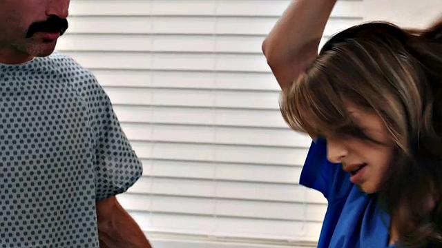 Nurse pleases doctor's cock