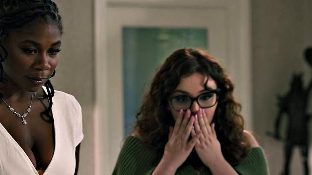 TRANSFIXED - Femdom Emma Rose Teaches Babes BDSM Using Fully Submissive Lauren Phillips