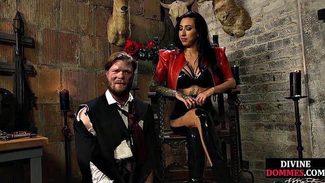 Dungeon domina strapon loser