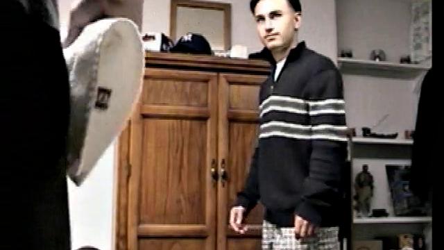 полли сосёт член у парня