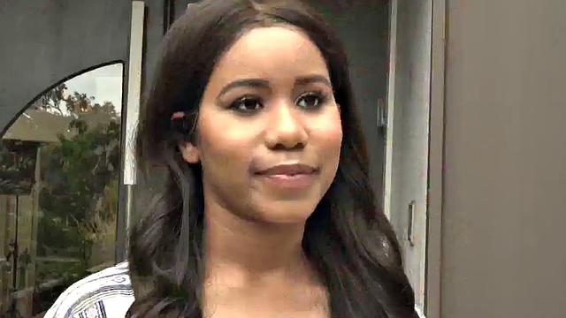 Jenna Foxx Teaches Stepbrother How To Make Her Orgasm