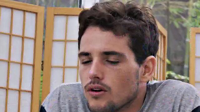 Jenna Foxx Teaches Stepbrother How To Make Her Orgasm