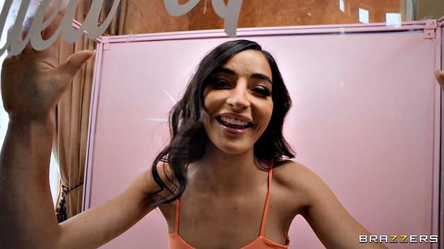 All Dolled Up: Squirting