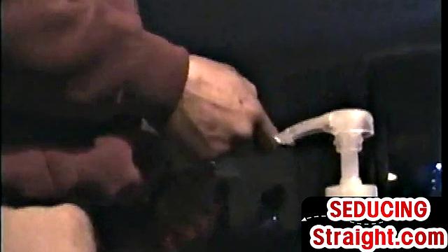 Real amateur guy wanks oiled cock in vintage closeup video