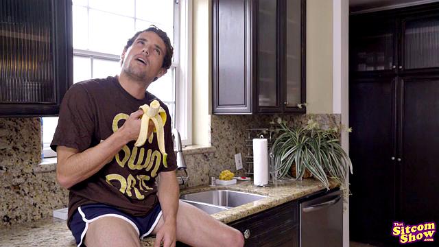 That 70s Ho Hyde Moves In - S2:E11