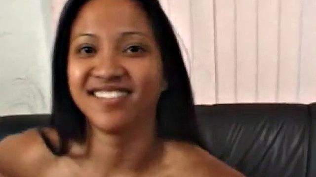 Ass-rimming asian chick blows dick