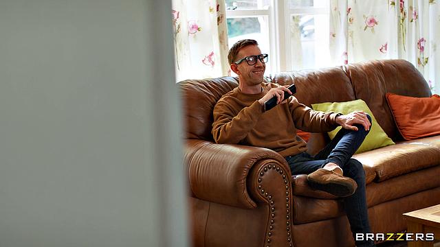 Когда на аренду не хватает - хрен с ней, давай поработаем ртом!