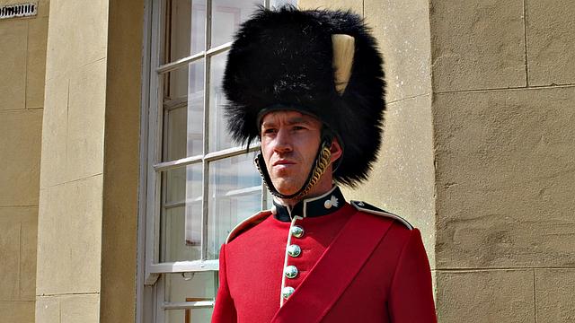 Stroking Guard's Post