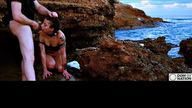 Seaspray sucking training for fit sub babe in seaside bliss, with Silvia Soprano