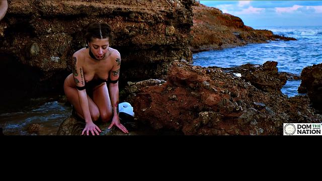 Seaspray sucking training for fit sub babe in seaside bliss, with Silvia Soprano