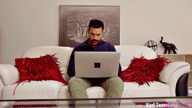 отчим жёстко шпилит непокорную alex blake и наказывает её по полной