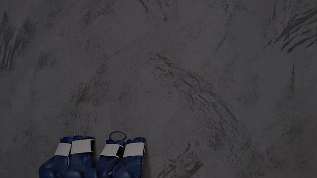 Curvy babe anal pounded by her BF in gym after workout