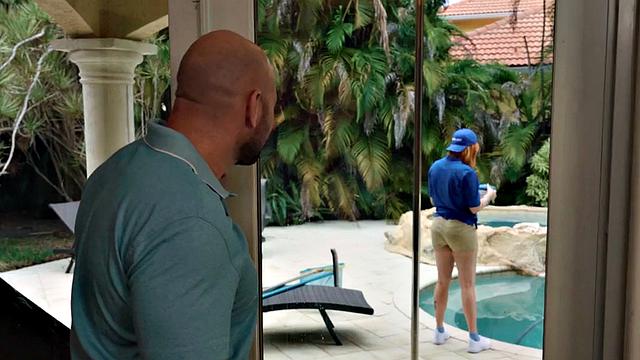 Bigass redhead anal MILF rides cock outdoor on swimming pool