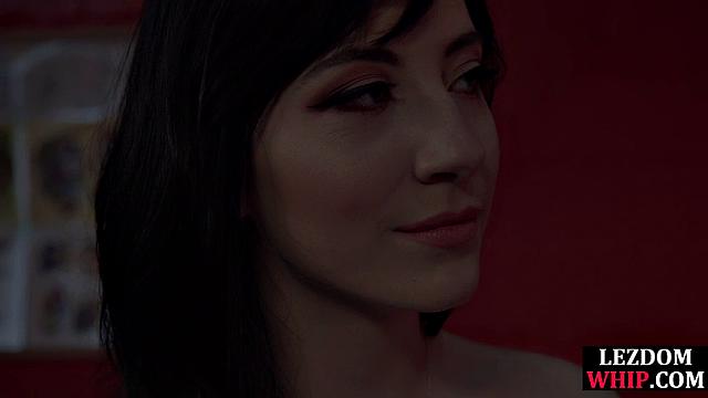 Lesbin sub whipped by lezdom