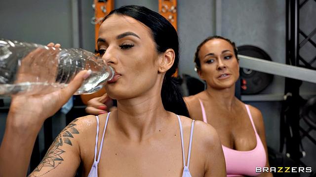 Scissoring Sweaty Slut