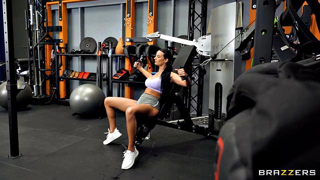 Scissoring Sweaty Slut