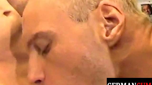 Athletic Germans blowing dick in anal threesome