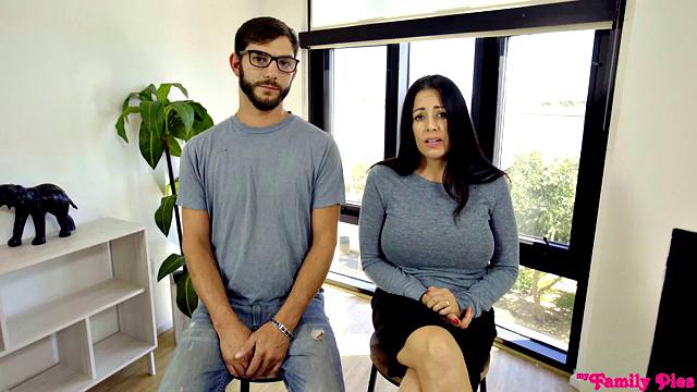 Ass Clap Addiction - S1:E5