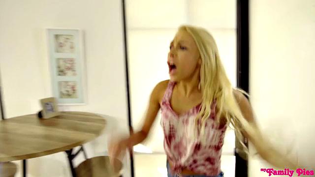 Ass Clap Addiction - S1:E5