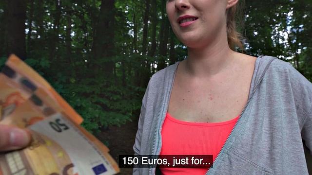 Жадная до денег попастая занимается pov ради сладкой премии