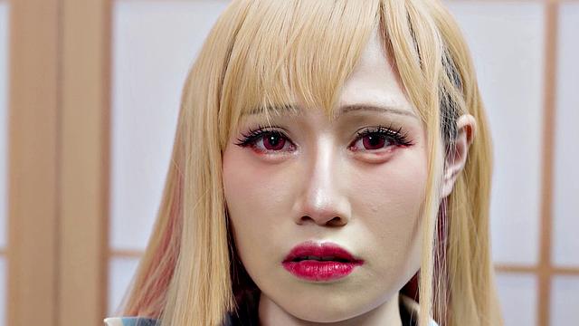 Miss Xiao Ye Ye gets a new costume to feel very sexy