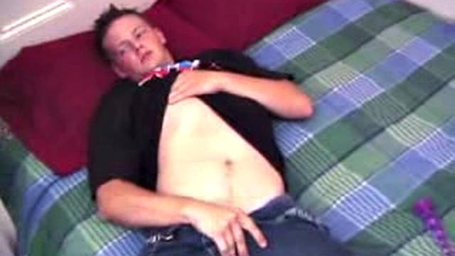 muscular straight guy strokes his thick cock for a gay audience