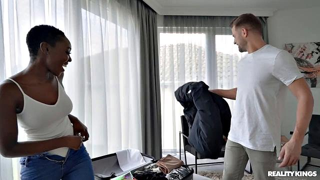 Getting Zaawaadi Horny