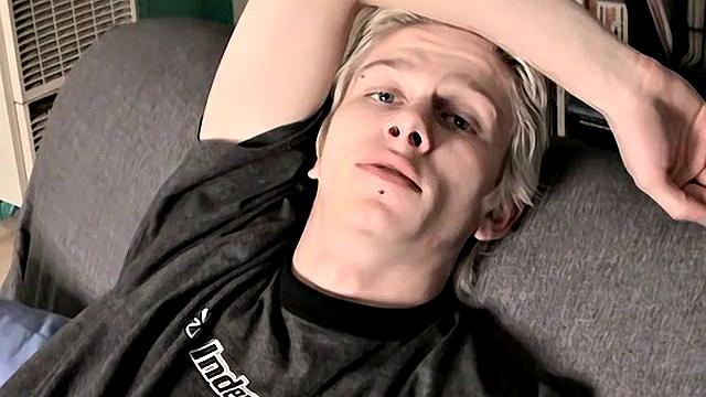 Ian Madrox strokes his big cock solo and wonders if straight guys really do it better