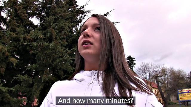 страстная русская разносит незнакомца в номере отеля