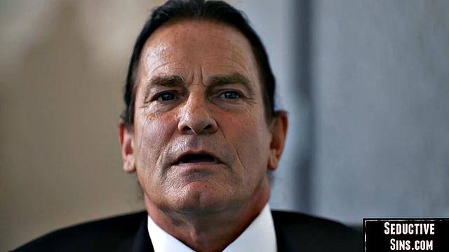 Beauty babe rides her lover