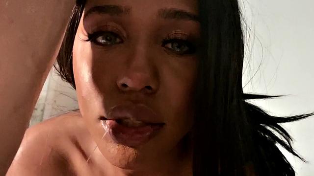 Squirting black babe drilled in duo while showing off butt