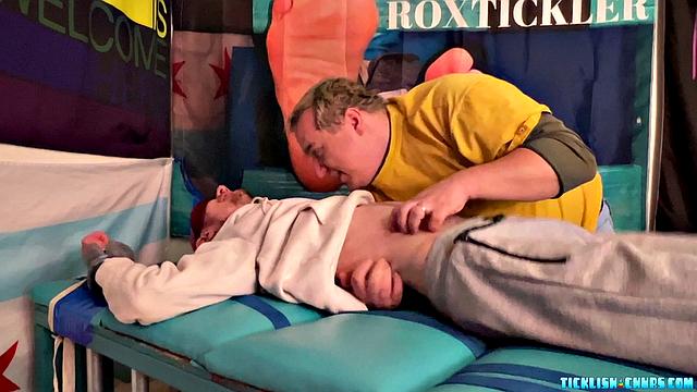 Chicago Chase Wants Tickling - Chase &amp;amp; Matt