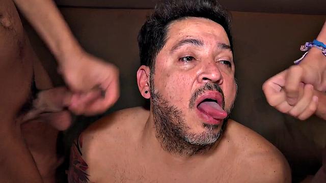 Real mature cocksucked by twinks