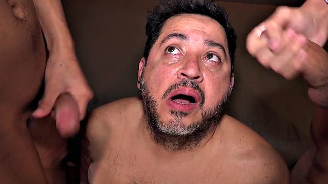 Real mature cocksucked by twinks