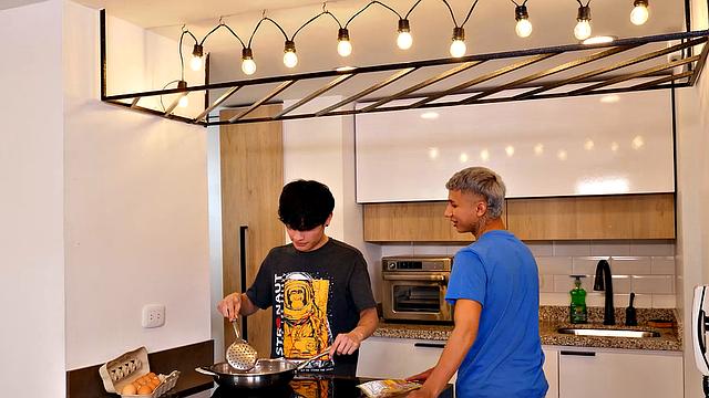 Luis Angel Fucks Archi Gold