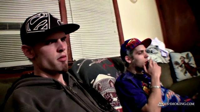 Str8 Buds курят и дрочат - Str8 Buds курят и дрочат