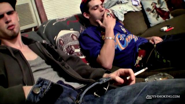 Str8 Buds курят и дрочат - Str8 Buds курят и дрочат