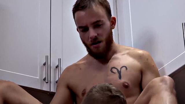Pussylicked FTM amateur gets fucked by twink in kitchen