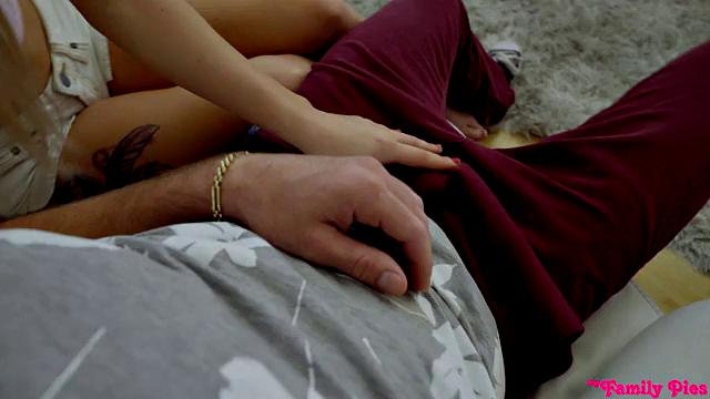 Step Sister In Love - S2:E3