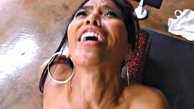 POV 21yo bae enjoys fucking on BWC b4 sucking white dick